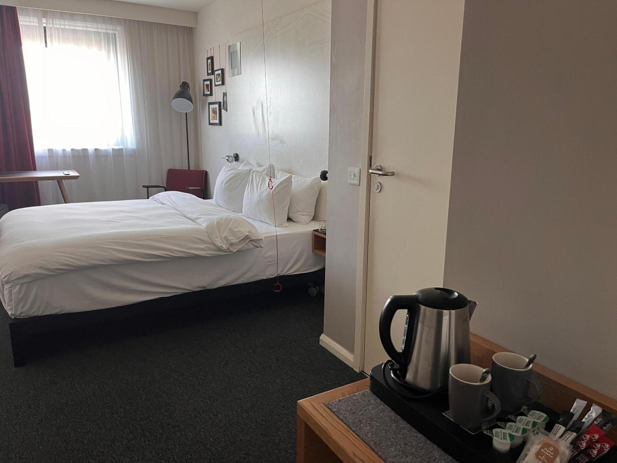 B&B Hotel Дербі Екстер'єр фото