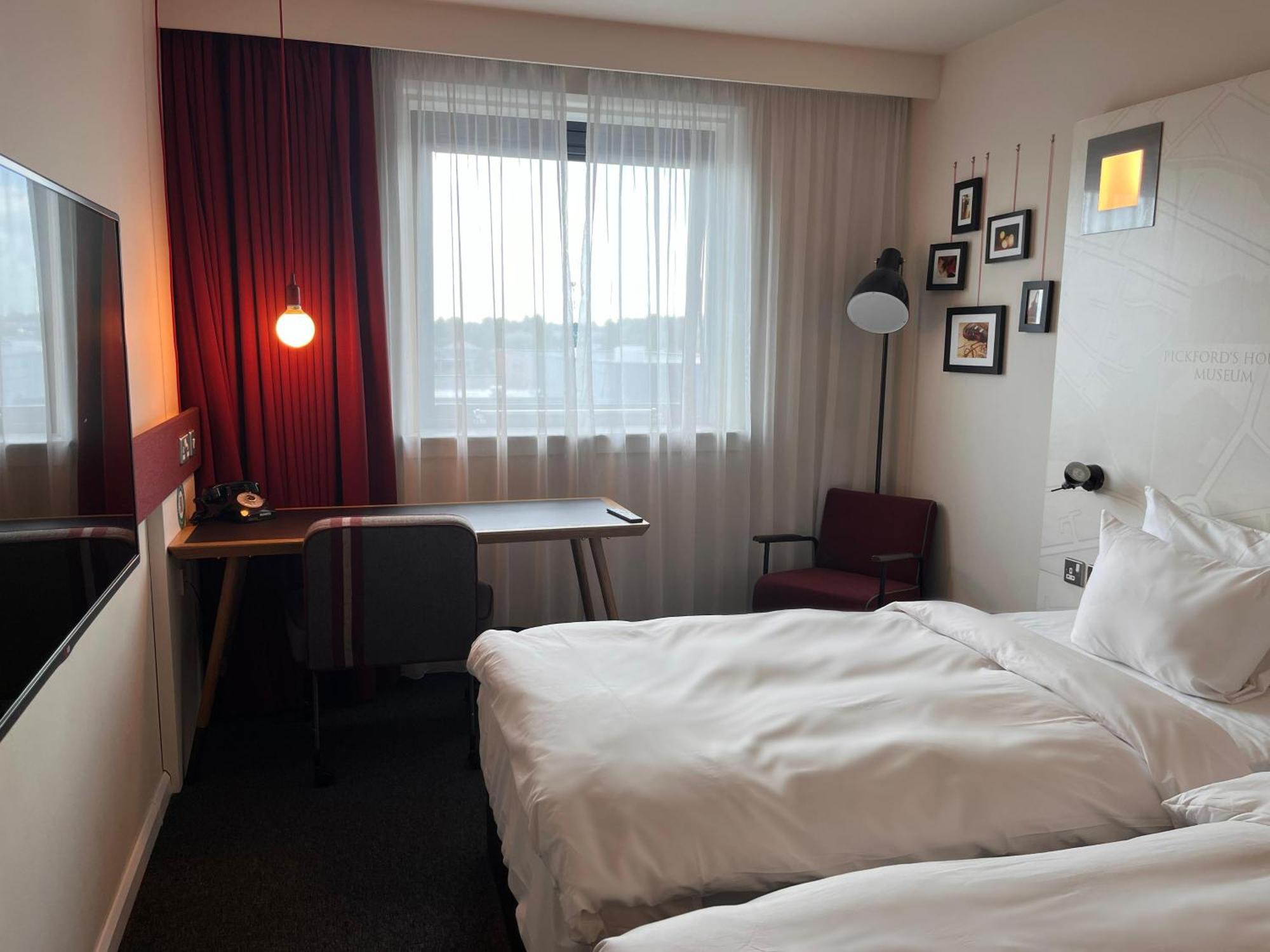 B&B Hotel Дербі Екстер'єр фото