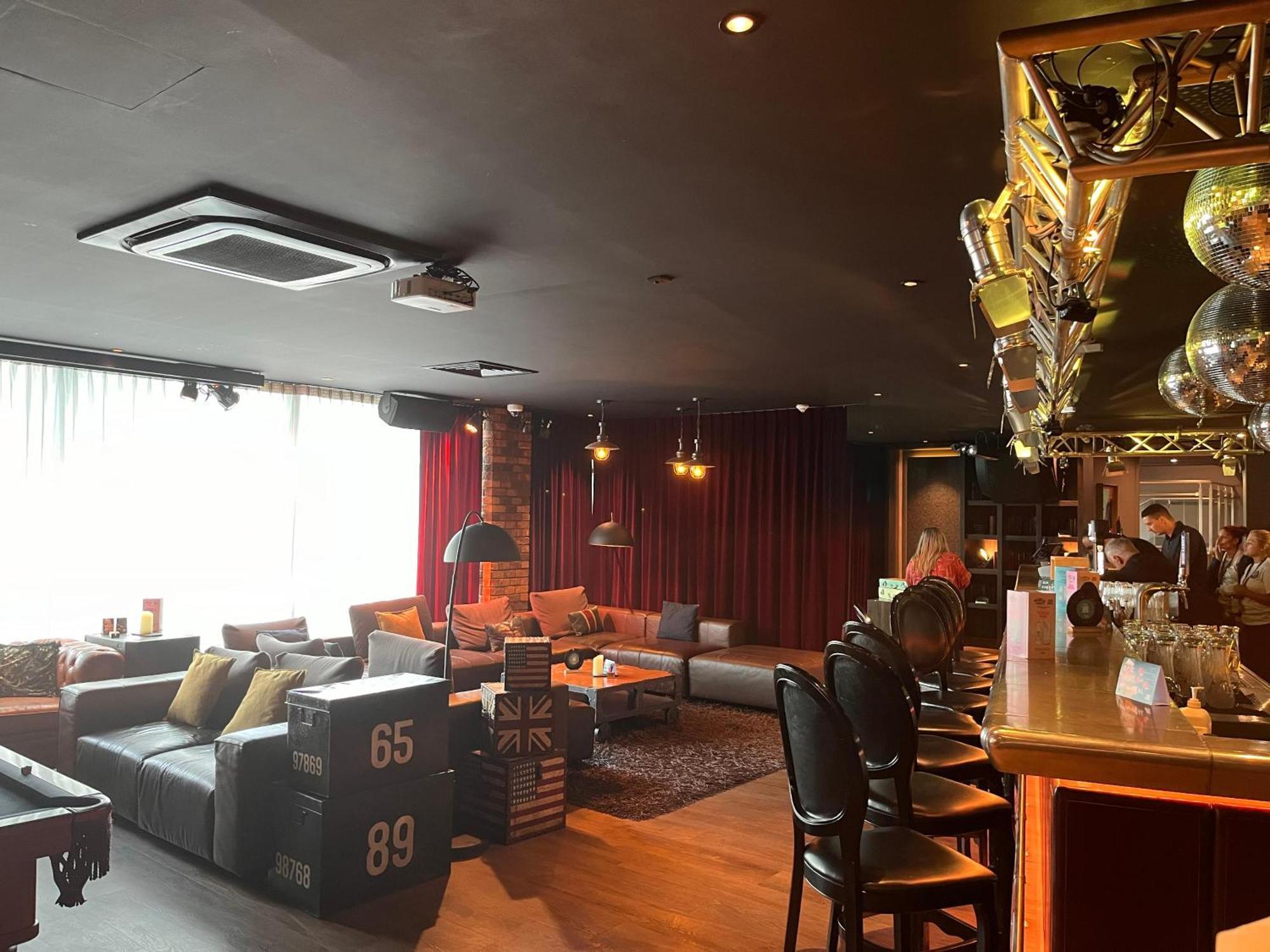B&B Hotel Дербі Екстер'єр фото