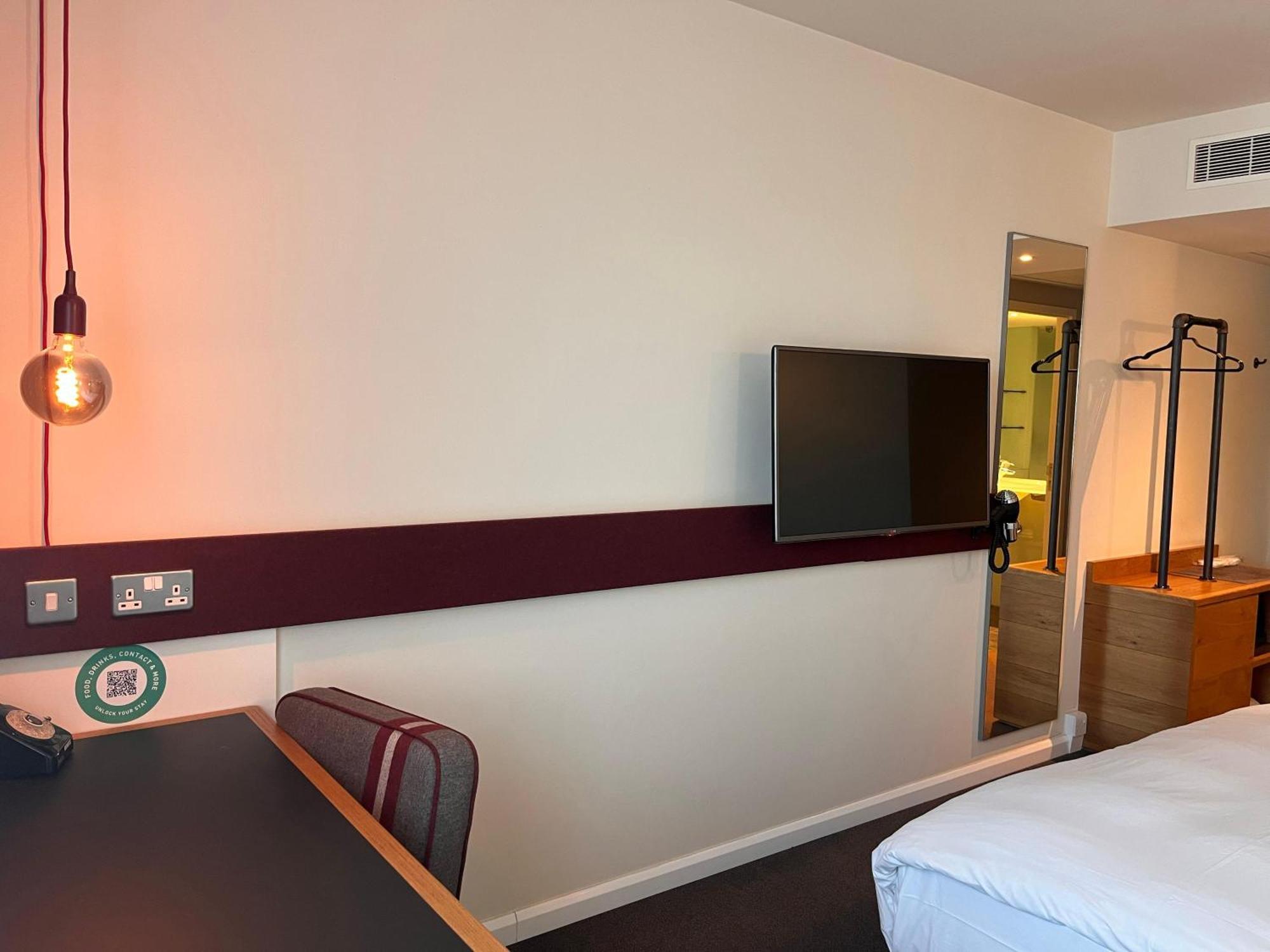 B&B Hotel Дербі Екстер'єр фото