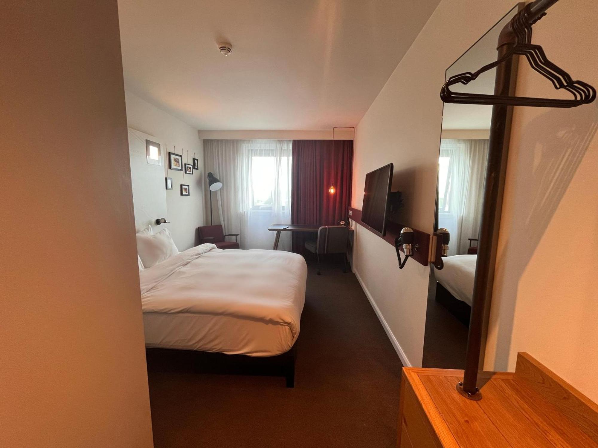 B&B Hotel Дербі Екстер'єр фото